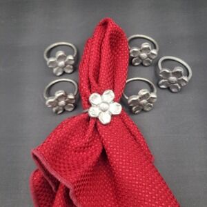 Vintage Set Of 6 Flower Metal Pewter Daisy Napkin Rings